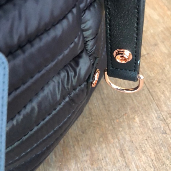 🆕 Stella & Dot Crush It Carry On Quilted Black - Picture 13 of 15